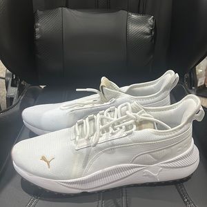 PUMA Men's Future Street Gum Running Shoes LIKE NEW